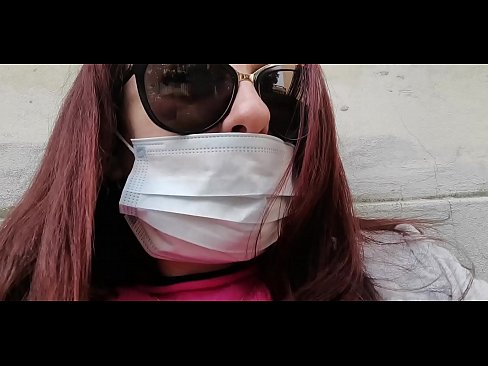 ❤️ Nicoletta se pomstí svému sousedovi a vyčůrá se mu do garáže (Speciál Covid19 Italská karanténa) ❤️❌ Porno u cs.com-fullporner.ru ﹏