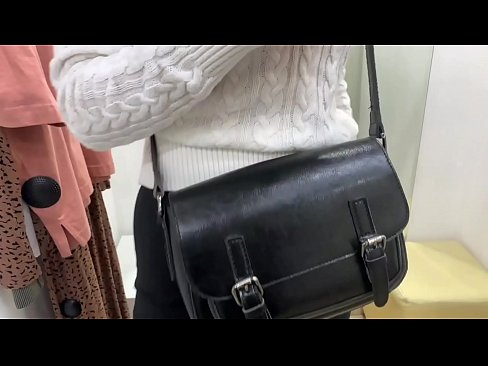 ❤️ Veřejná masturbace mladé feny FeralBerry s dildem ve fitku ❤️❌ Porno u cs.com-fullporner.ru ﹏